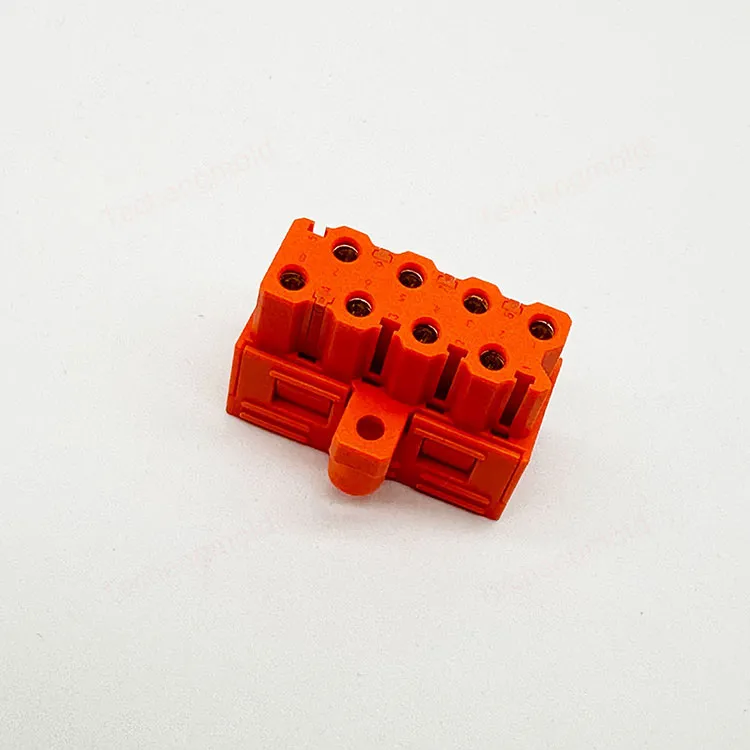 特诚科技LCP精密注塑件实拍 3